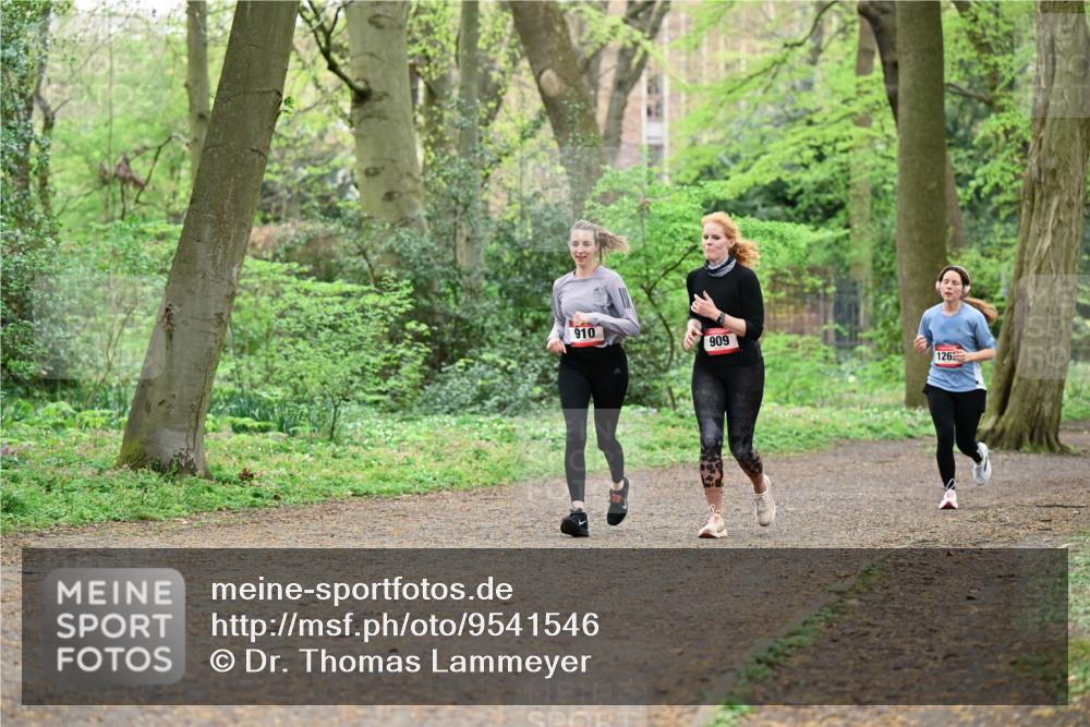 19.04.2026 - Hammer Lauf Dr. Thomas Lammeyer http://msf.ph/oto/9541546 19.04.2026 10:47:05 Laufen 910, 909, 126 meine-sportfotos.de