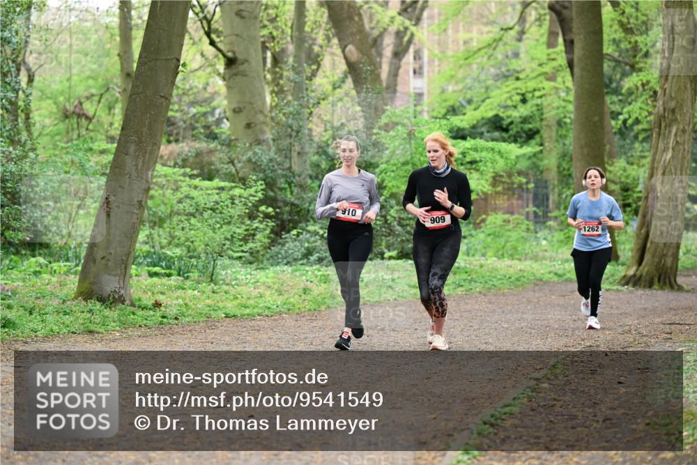 19.04.2026 - Hammer Lauf Dr. Thomas Lammeyer http://msf.ph/oto/9541549 19.04.2026 10:47:05 Laufen 909, 1262 meine-sportfotos.de