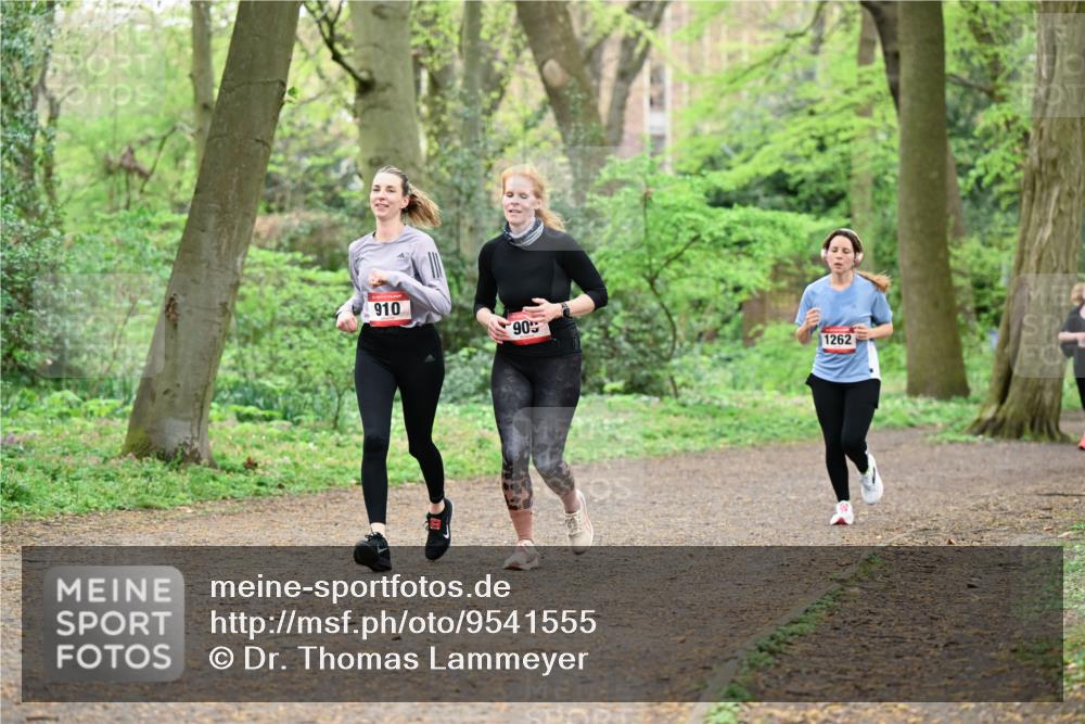 19.04.2026 - Hammer Lauf Dr. Thomas Lammeyer http://msf.ph/oto/9541555 19.04.2026 10:47:06 Laufen 910, 905, 1262 meine-sportfotos.de