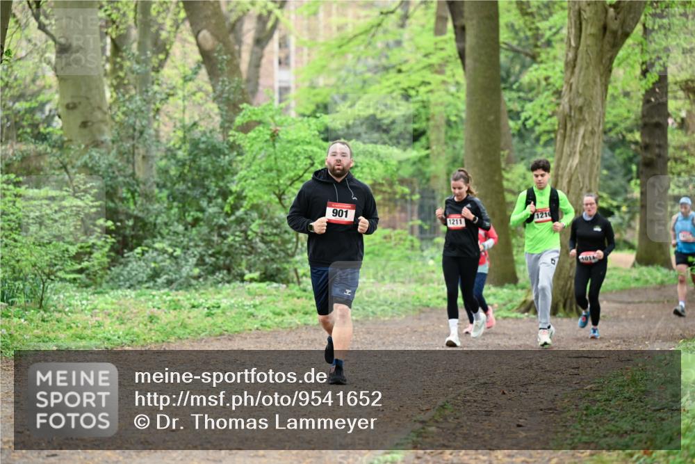 19.04.2026 - Hammer Lauf Dr. Thomas Lammeyer http://msf.ph/oto/9541652 19.04.2026 10:47:40 Laufen 901, 1210, 1211, 1014 meine-sportfotos.de