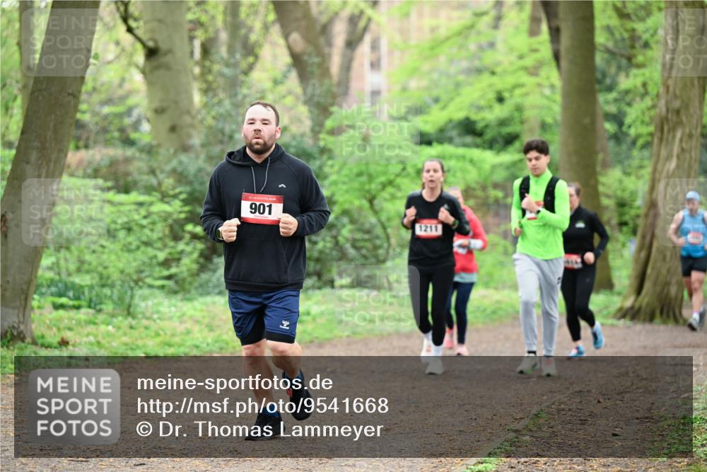 19.04.2026 - Hammer Lauf Dr. Thomas Lammeyer http://msf.ph/oto/9541668 19.04.2026 10:47:42 Laufen 901, 1211 meine-sportfotos.de
