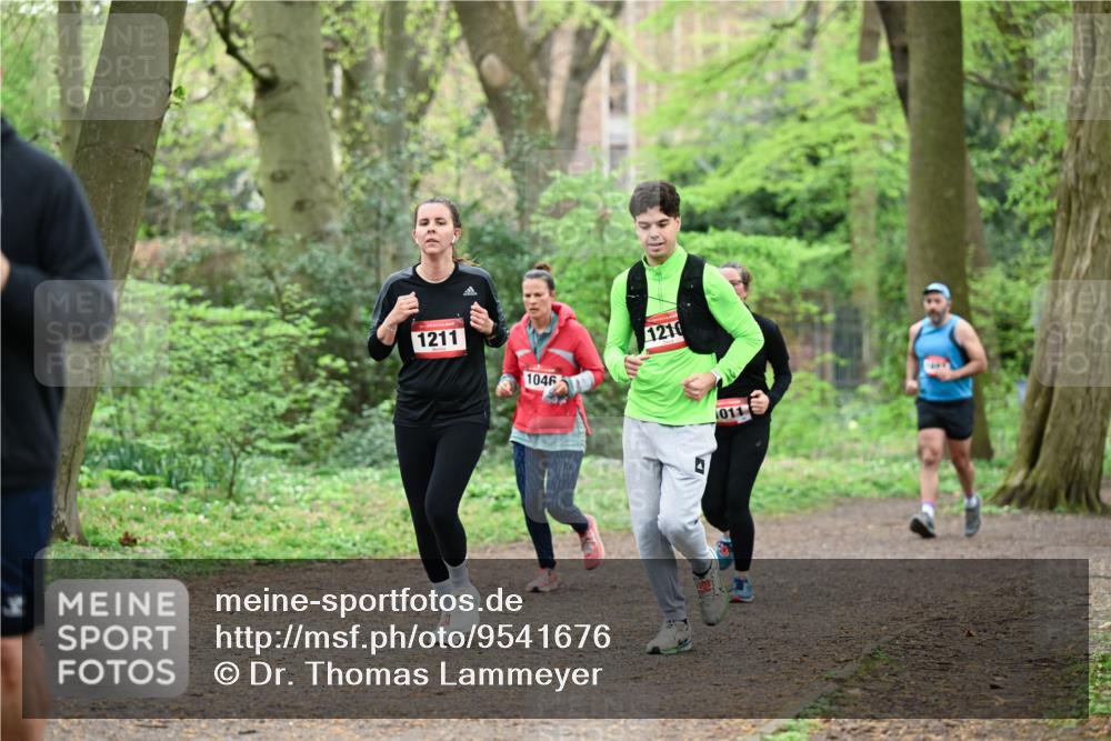 19.04.2026 - Hammer Lauf Dr. Thomas Lammeyer http://msf.ph/oto/9541676 19.04.2026 10:47:44 Laufen 1211, 1046, 1210, 011 meine-sportfotos.de