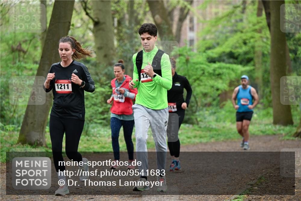 19.04.2026 - Hammer Lauf Dr. Thomas Lammeyer http://msf.ph/oto/9541683 19.04.2026 10:47:45 Laufen 1211, 1046 meine-sportfotos.de