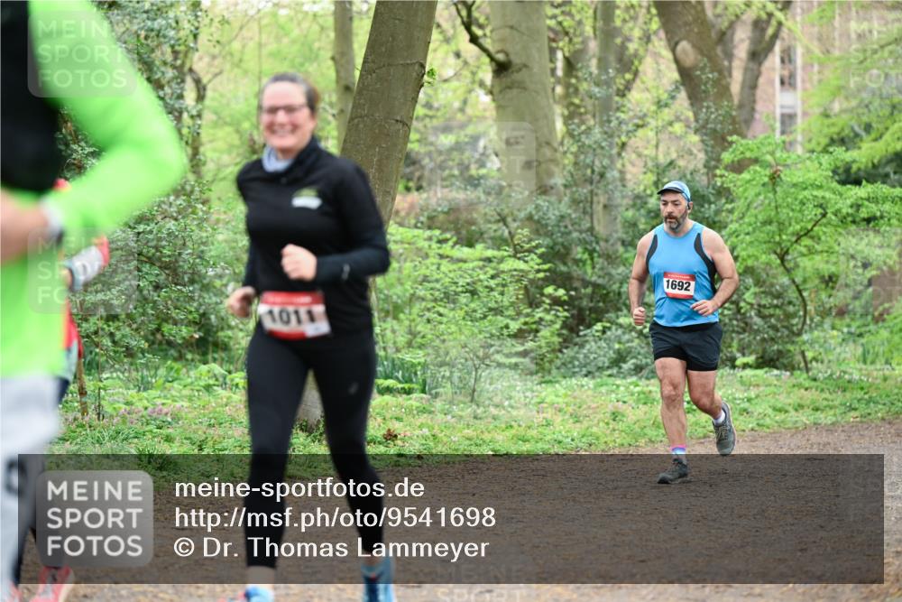 19.04.2026 - Hammer Lauf Dr. Thomas Lammeyer http://msf.ph/oto/9541698 19.04.2026 10:47:48 Laufen 1011, 1692 meine-sportfotos.de