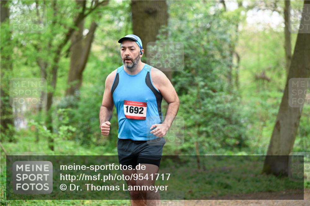 19.04.2026 - Hammer Lauf Dr. Thomas Lammeyer http://msf.ph/oto/9541717 19.04.2026 10:47:52 Laufen 1692 meine-sportfotos.de