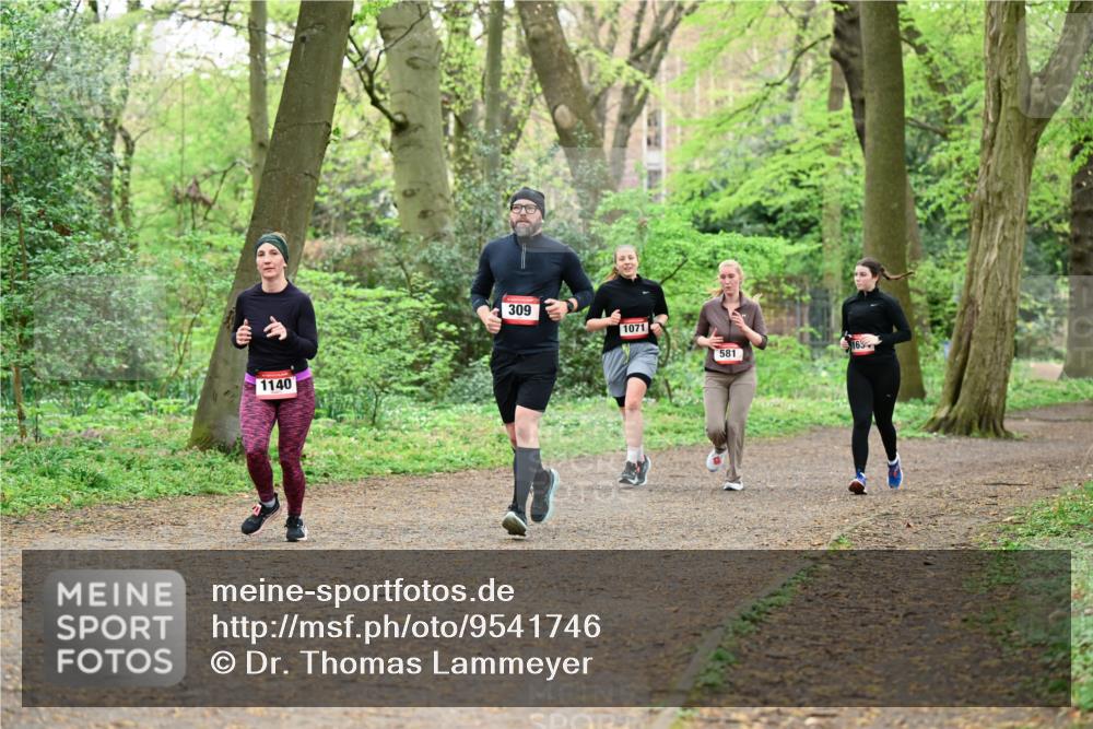 19.04.2026 - Hammer Lauf Dr. Thomas Lammeyer http://msf.ph/oto/9541746 19.04.2026 10:48:07 Laufen 1140, 309, 1071, 581, 165 meine-sportfotos.de