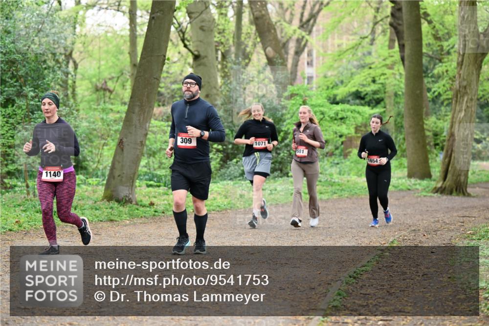 19.04.2026 - Hammer Lauf Dr. Thomas Lammeyer http://msf.ph/oto/9541753 19.04.2026 10:48:08 Laufen 1140, 309, 1071, 581, 1654 meine-sportfotos.de