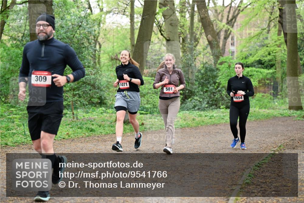 19.04.2026 - Hammer Lauf Dr. Thomas Lammeyer http://msf.ph/oto/9541766 19.04.2026 10:48:10 Laufen 309, 1071, 581, 1654 meine-sportfotos.de
