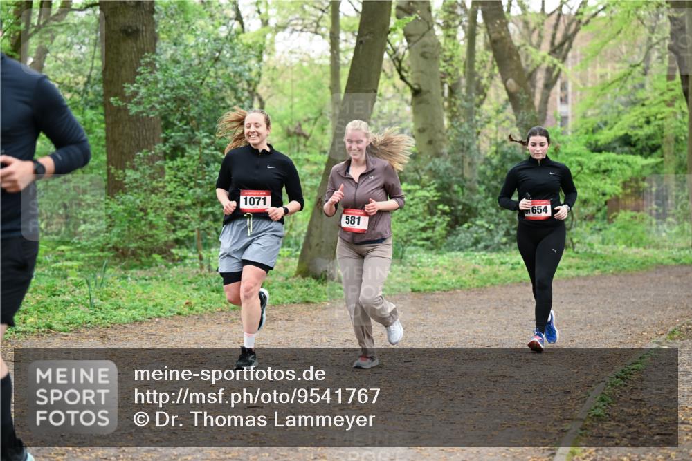 19.04.2026 - Hammer Lauf Dr. Thomas Lammeyer http://msf.ph/oto/9541767 19.04.2026 10:48:10 Laufen 1071, 1654, 581 meine-sportfotos.de