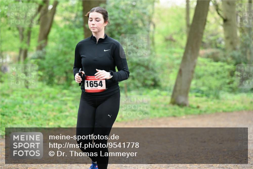 19.04.2026 - Hammer Lauf Dr. Thomas Lammeyer http://msf.ph/oto/9541778 19.04.2026 10:48:13 Laufen 1654 meine-sportfotos.de