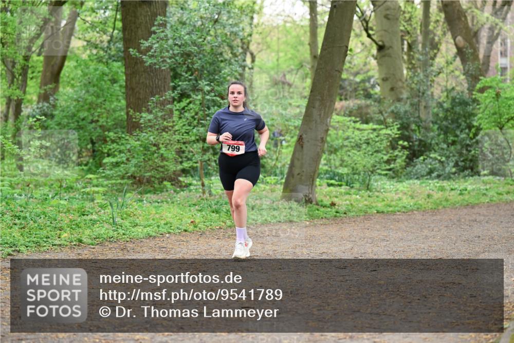 19.04.2026 - Hammer Lauf Dr. Thomas Lammeyer http://msf.ph/oto/9541789 19.04.2026 10:48:18 Laufen 799 meine-sportfotos.de