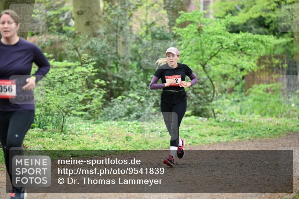 19.04.2026 - Hammer Lauf Dr. Thomas Lammeyer http://msf.ph/oto/9541839 19.04.2026 10:48:38 Laufen 356 meine-sportfotos.de
