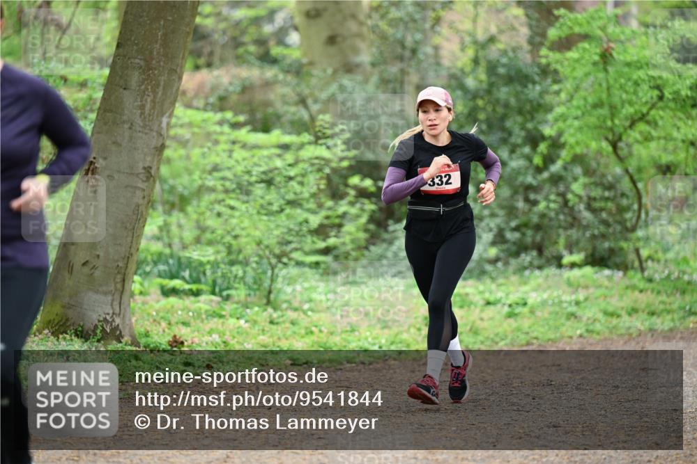 19.04.2026 - Hammer Lauf Dr. Thomas Lammeyer http://msf.ph/oto/9541844 19.04.2026 10:48:39 Laufen 332 meine-sportfotos.de