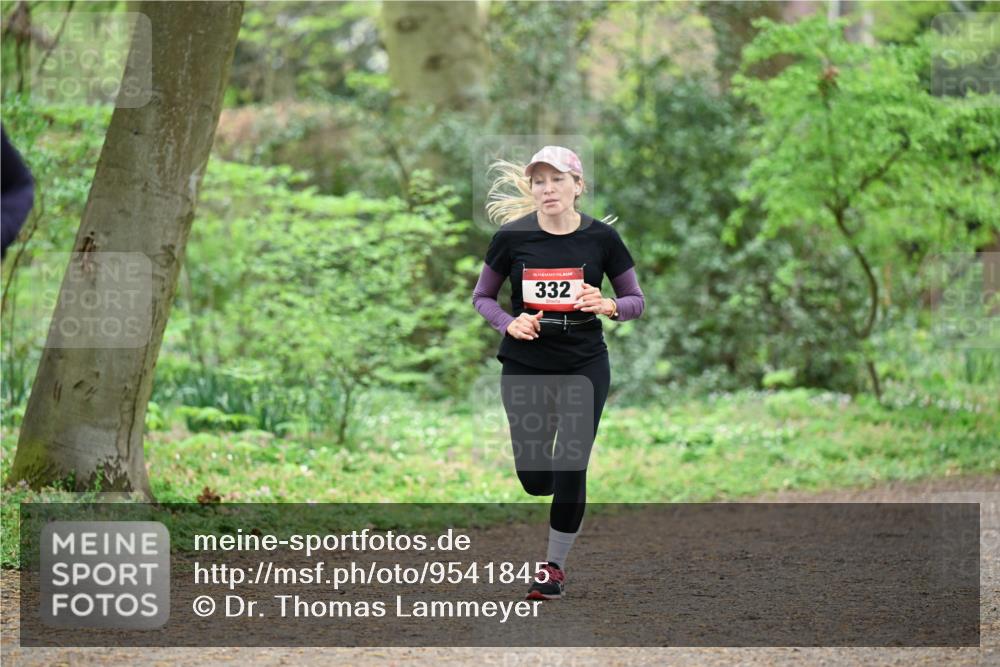 19.04.2026 - Hammer Lauf Dr. Thomas Lammeyer http://msf.ph/oto/9541845 19.04.2026 10:48:39 Laufen 332 meine-sportfotos.de