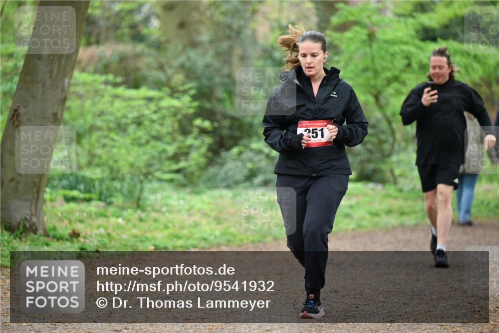 19.04.2026 - Hammer Lauf Dr. Thomas Lammeyer http://msf.ph/oto/9541932 19.04.2026 10:49:22 Laufen 251 meine-sportfotos.de
