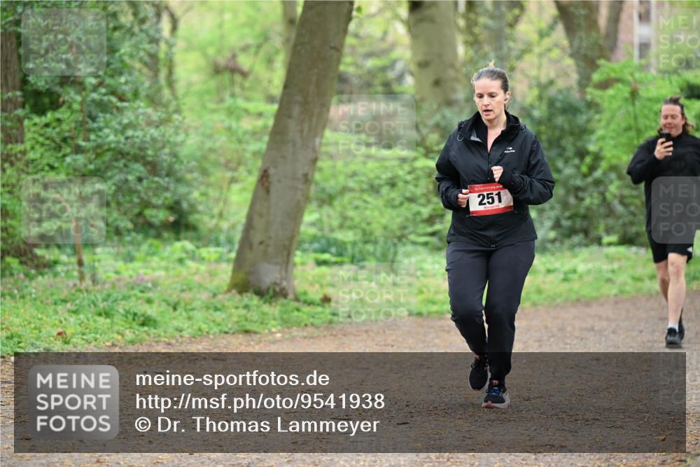 19.04.2026 - Hammer Lauf Dr. Thomas Lammeyer http://msf.ph/oto/9541938 19.04.2026 10:49:22 Laufen 251 meine-sportfotos.de