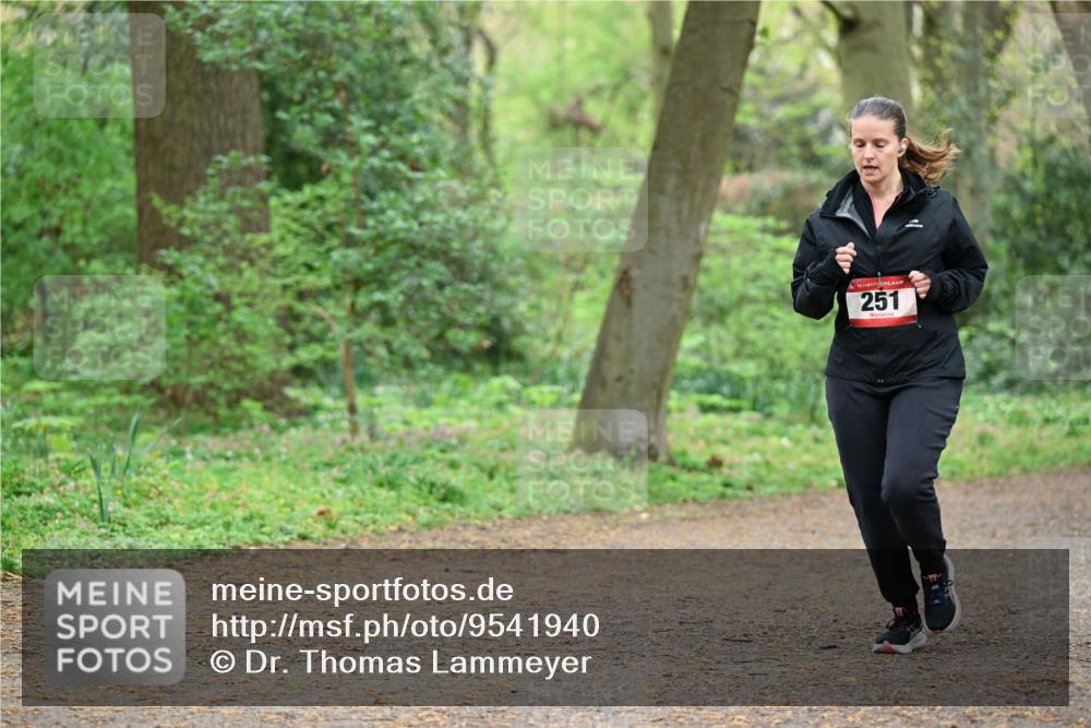 19.04.2026 - Hammer Lauf Dr. Thomas Lammeyer http://msf.ph/oto/9541940 19.04.2026 10:49:23 Laufen 251 meine-sportfotos.de