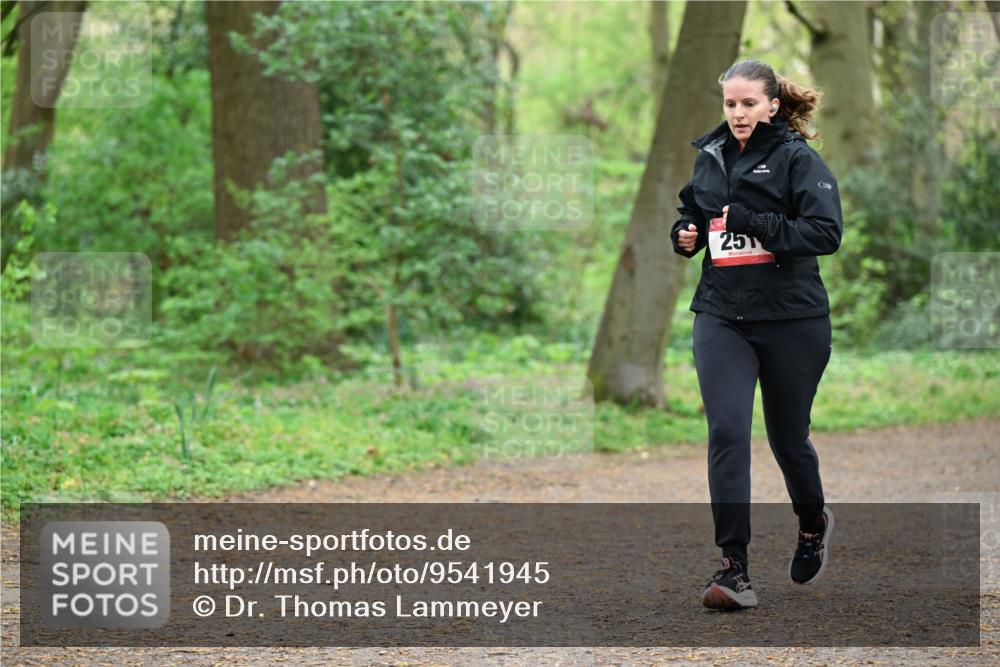 19.04.2026 - Hammer Lauf Dr. Thomas Lammeyer http://msf.ph/oto/9541945 19.04.2026 10:49:23 Laufen 251 meine-sportfotos.de