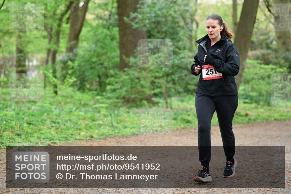 19.04.2026 - Hammer Lauf Dr. Thomas Lammeyer http://msf.ph/oto/9541952 19.04.2026 10:49:24 Laufen 251 meine-sportfotos.de