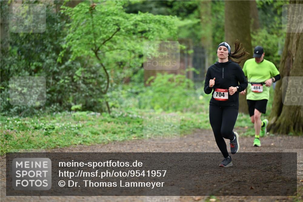 19.04.2026 - Hammer Lauf Dr. Thomas Lammeyer http://msf.ph/oto/9541957 19.04.2026 10:49:34 Laufen 704, 484 meine-sportfotos.de