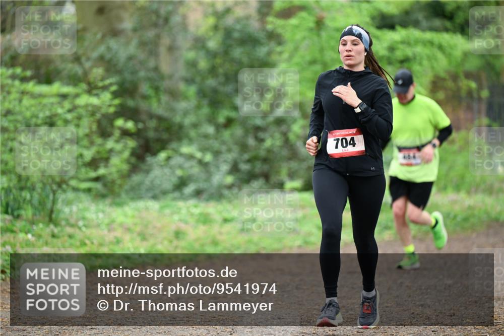 19.04.2026 - Hammer Lauf Dr. Thomas Lammeyer http://msf.ph/oto/9541974 19.04.2026 10:49:36 Laufen 704 meine-sportfotos.de