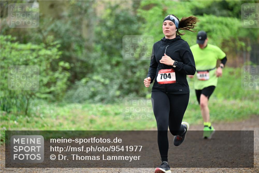 19.04.2026 - Hammer Lauf Dr. Thomas Lammeyer http://msf.ph/oto/9541977 19.04.2026 10:49:36 Laufen 704 meine-sportfotos.de