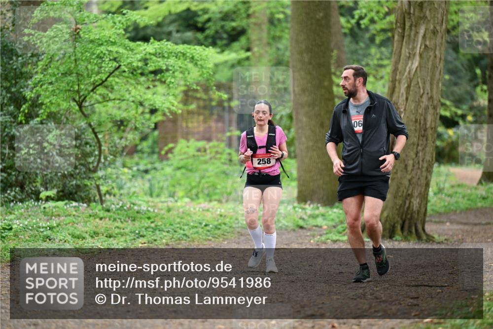 19.04.2026 - Hammer Lauf Dr. Thomas Lammeyer http://msf.ph/oto/9541986 19.04.2026 10:49:51 Laufen 258 meine-sportfotos.de