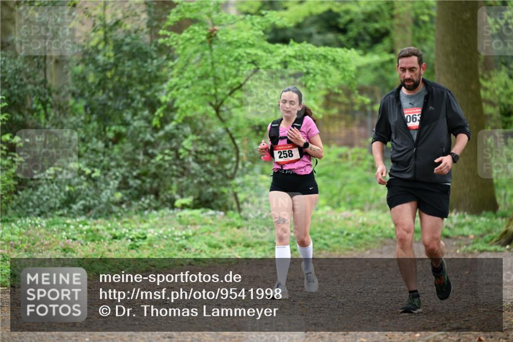 19.04.2026 - Hammer Lauf Dr. Thomas Lammeyer http://msf.ph/oto/9541998 19.04.2026 10:49:53 Laufen 258, 063 meine-sportfotos.de