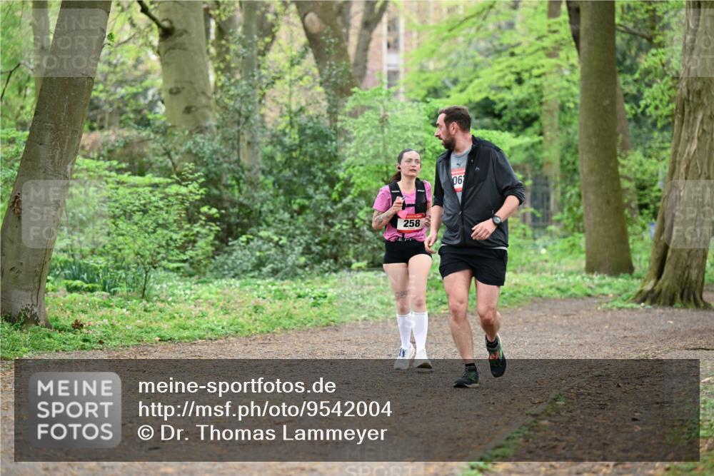 19.04.2026 - Hammer Lauf Dr. Thomas Lammeyer http://msf.ph/oto/9542004 19.04.2026 10:49:54 Laufen 258 meine-sportfotos.de