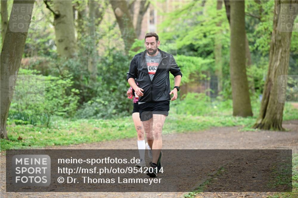 19.04.2026 - Hammer Lauf Dr. Thomas Lammeyer http://msf.ph/oto/9542014 19.04.2026 10:49:55 Laufen 063 meine-sportfotos.de
