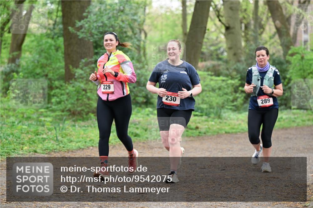 19.04.2026 - Hammer Lauf Dr. Thomas Lammeyer http://msf.ph/oto/9542075 19.04.2026 10:50:13 Laufen 229, 230, 289 meine-sportfotos.de