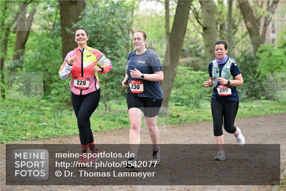 19.04.2026 - Hammer Lauf Dr. Thomas Lammeyer http://msf.ph/oto/9542077 19.04.2026 10:50:14 Laufen 229, 230, 289 meine-sportfotos.de