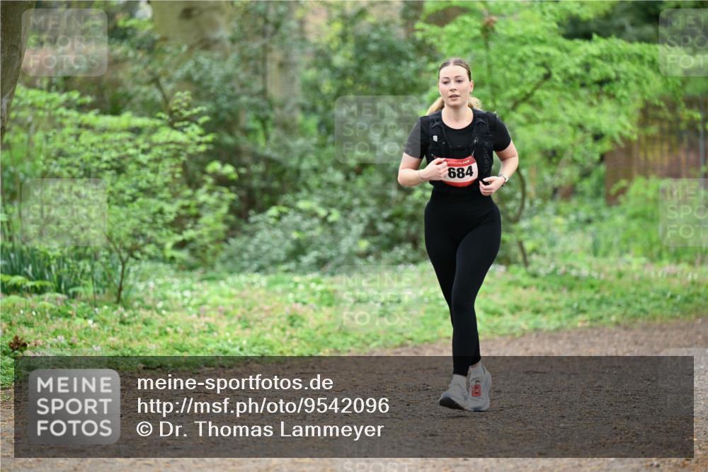 19.04.2026 - Hammer Lauf Dr. Thomas Lammeyer http://msf.ph/oto/9542096 19.04.2026 10:50:24 Laufen 684 meine-sportfotos.de