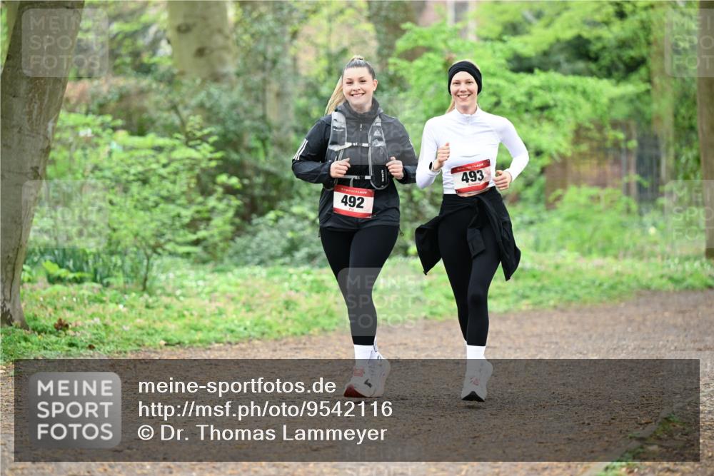 19.04.2026 - Hammer Lauf Dr. Thomas Lammeyer http://msf.ph/oto/9542116 19.04.2026 10:50:36 Laufen 492, 493 meine-sportfotos.de