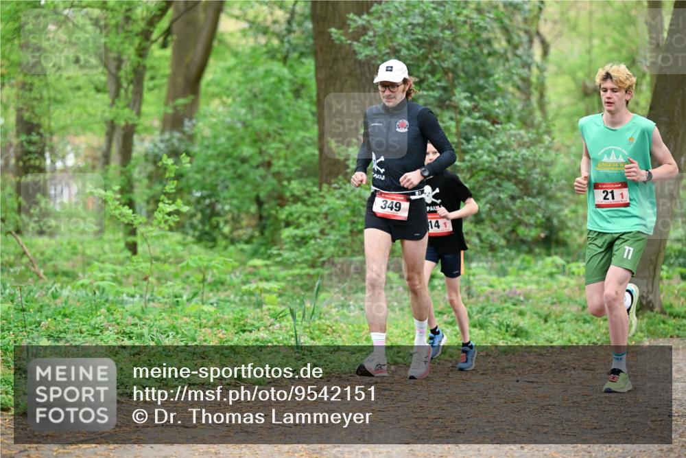19.04.2026 - Hammer Lauf Dr. Thomas Lammeyer http://msf.ph/oto/9542151 19.04.2026 10:51:00 Laufen 141, 211, 349 meine-sportfotos.de