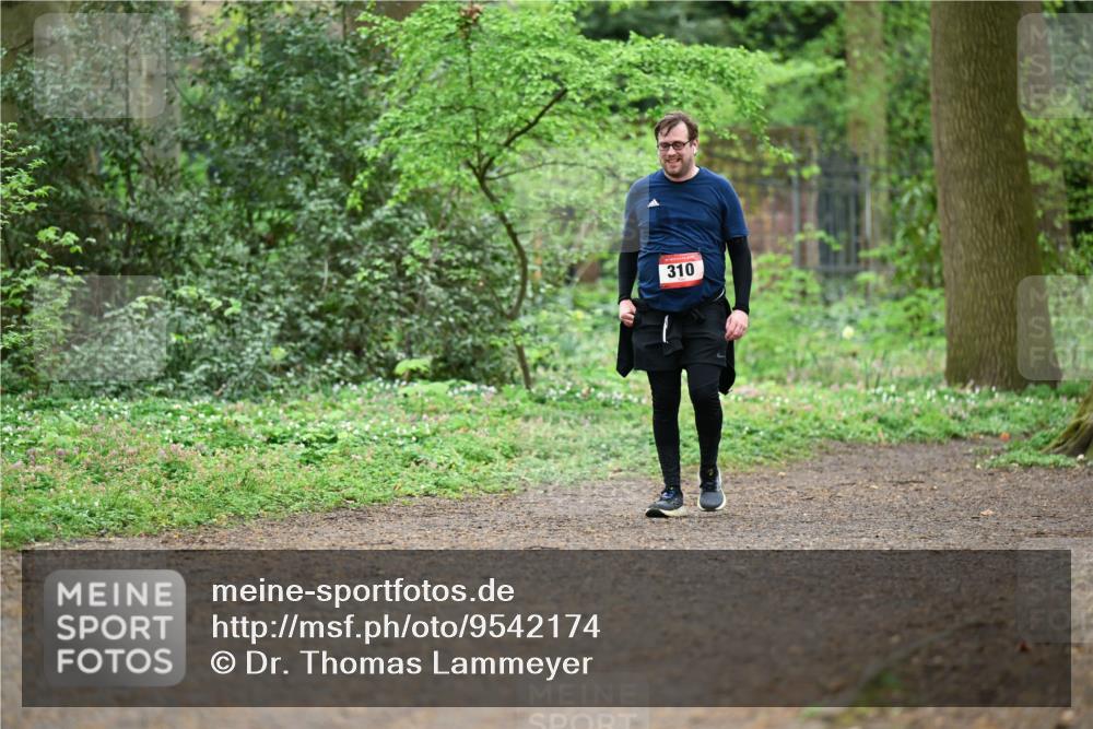 19.04.2026 - Hammer Lauf Dr. Thomas Lammeyer http://msf.ph/oto/9542174 19.04.2026 10:51:05 Laufen 310 meine-sportfotos.de