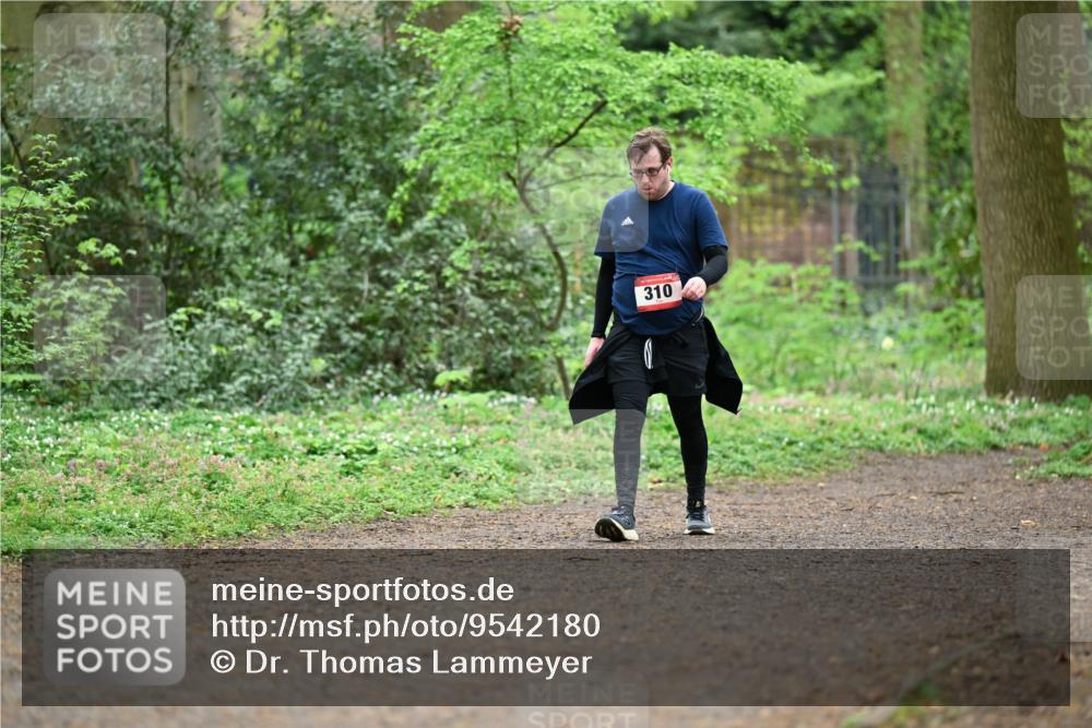19.04.2026 - Hammer Lauf Dr. Thomas Lammeyer http://msf.ph/oto/9542180 19.04.2026 10:51:06 Laufen 310 meine-sportfotos.de