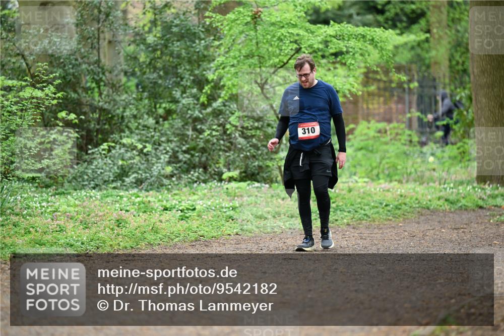 19.04.2026 - Hammer Lauf Dr. Thomas Lammeyer http://msf.ph/oto/9542182 19.04.2026 10:51:06 Laufen 310 meine-sportfotos.de