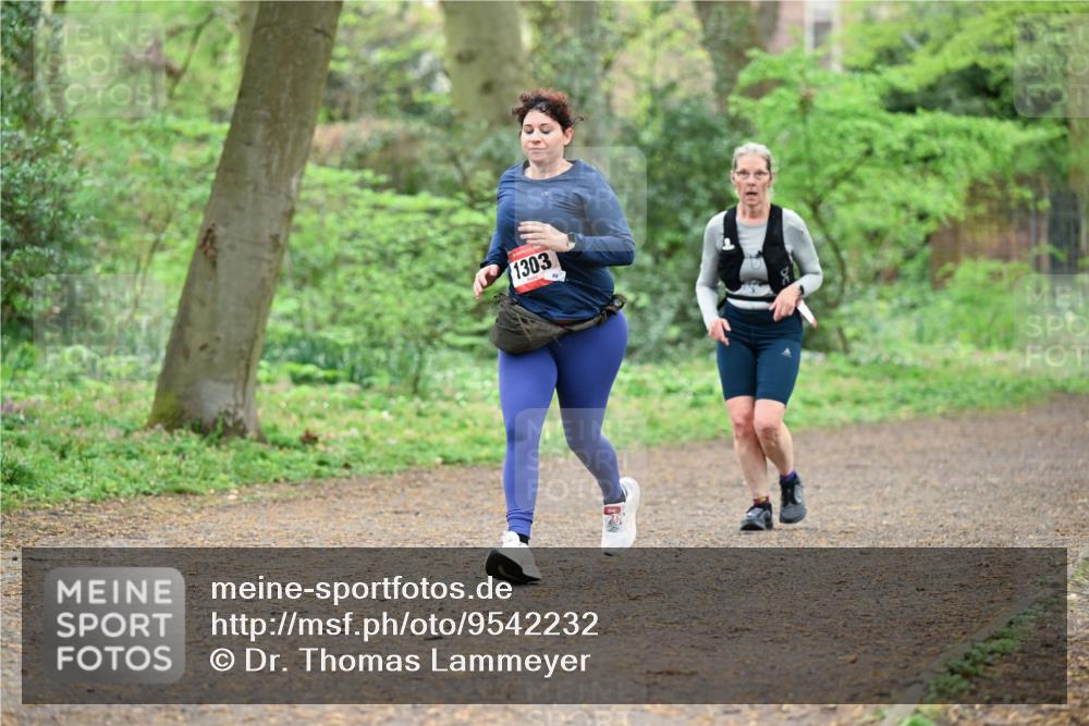 19.04.2026 - Hammer Lauf Dr. Thomas Lammeyer http://msf.ph/oto/9542232 19.04.2026 10:51:20 Laufen 1303 meine-sportfotos.de