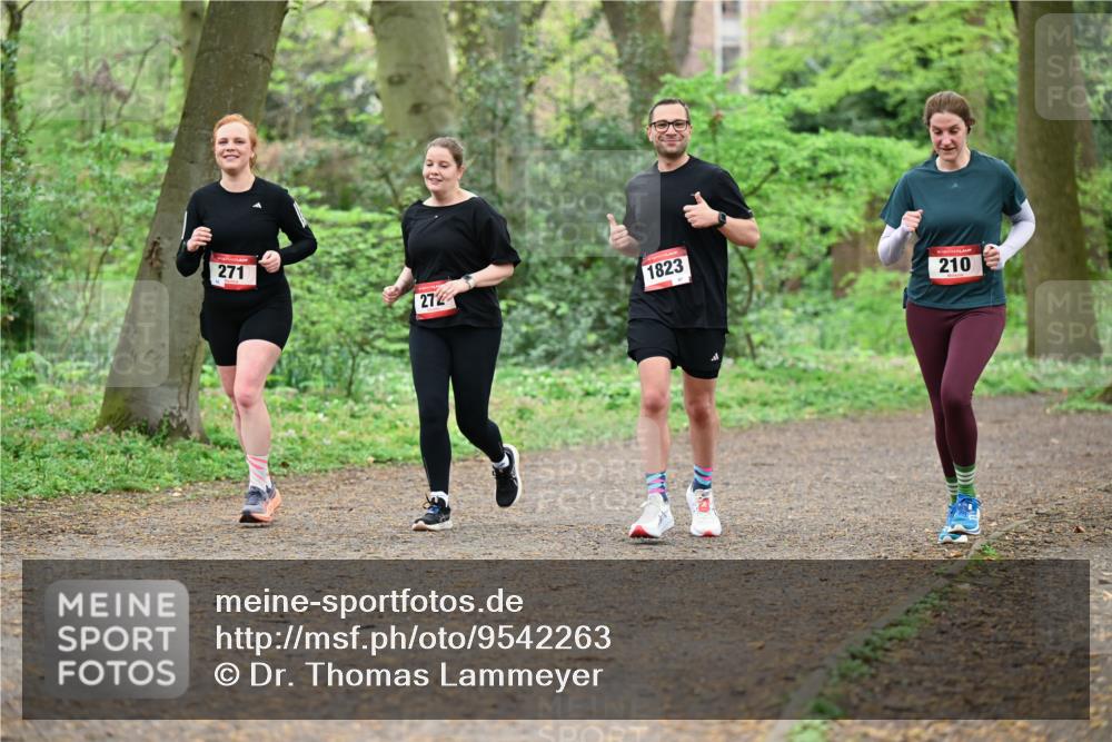 19.04.2026 - Hammer Lauf Dr. Thomas Lammeyer http://msf.ph/oto/9542263 19.04.2026 10:51:29 Laufen 271, 1823, 272, 210 meine-sportfotos.de