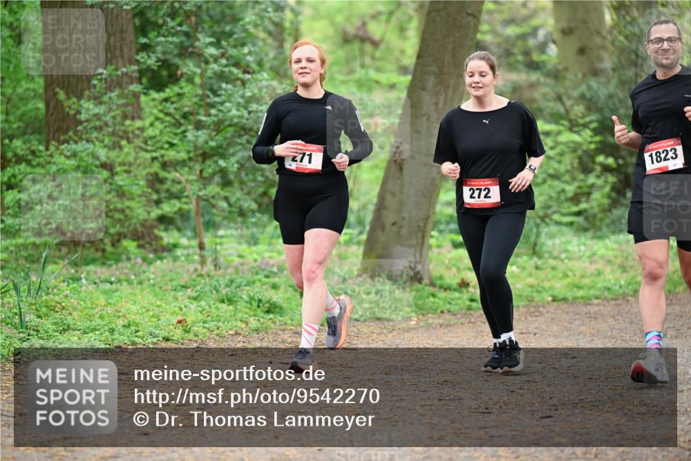 19.04.2026 - Hammer Lauf Dr. Thomas Lammeyer http://msf.ph/oto/9542270 19.04.2026 10:51:30 Laufen 271, 272, 1823 meine-sportfotos.de