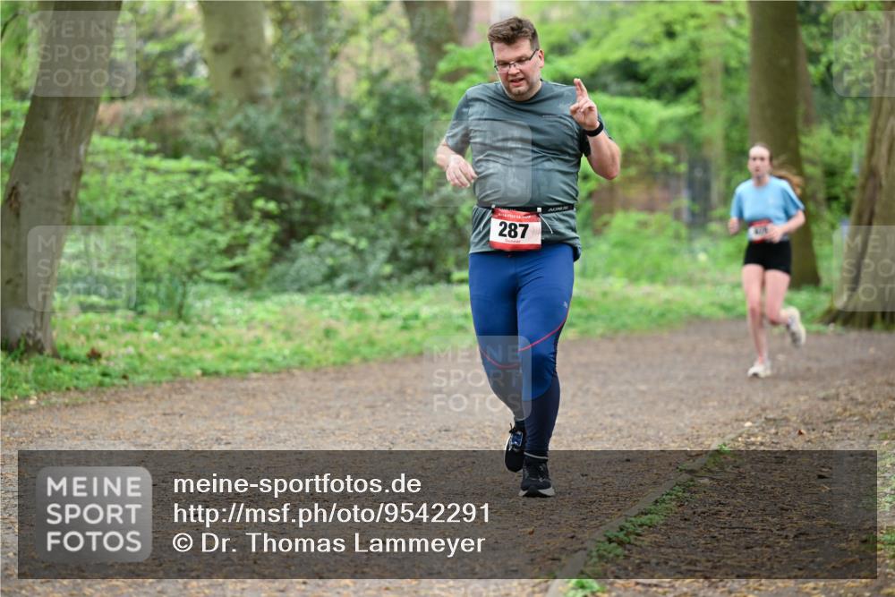 19.04.2026 - Hammer Lauf Dr. Thomas Lammeyer http://msf.ph/oto/9542291 19.04.2026 10:51:50 Laufen 287 meine-sportfotos.de