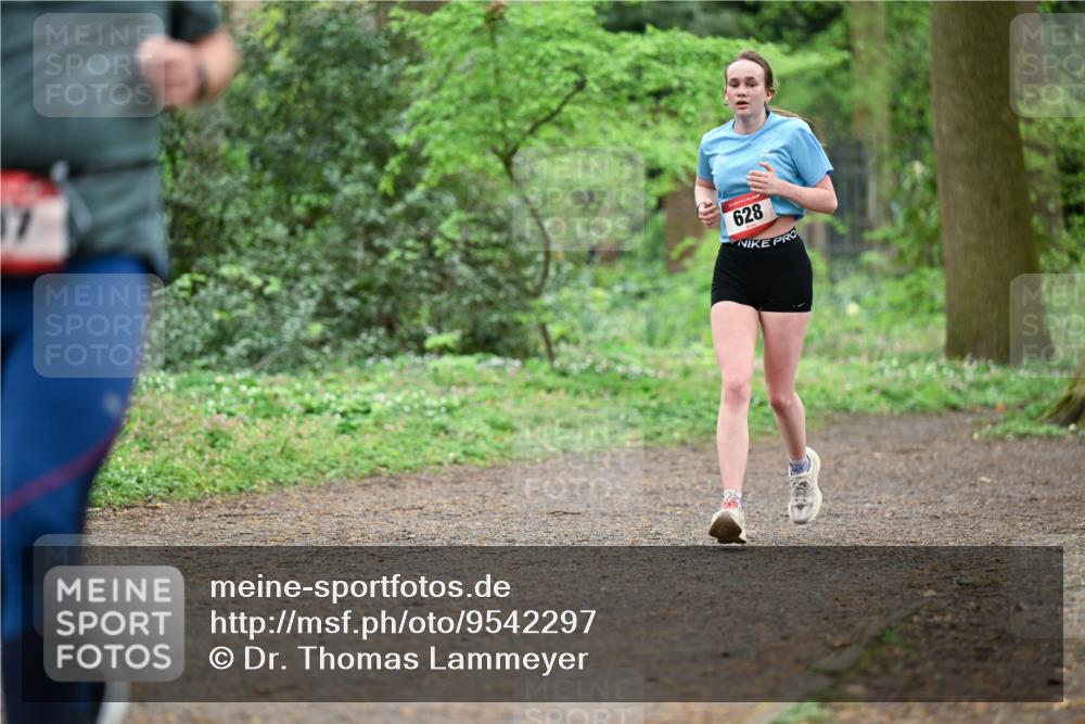 19.04.2026 - Hammer Lauf Dr. Thomas Lammeyer http://msf.ph/oto/9542297 19.04.2026 10:51:52 Laufen 628 meine-sportfotos.de