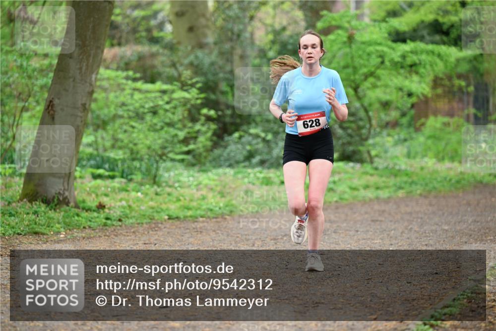 19.04.2026 - Hammer Lauf Dr. Thomas Lammeyer http://msf.ph/oto/9542312 19.04.2026 10:51:54 Laufen 628 meine-sportfotos.de