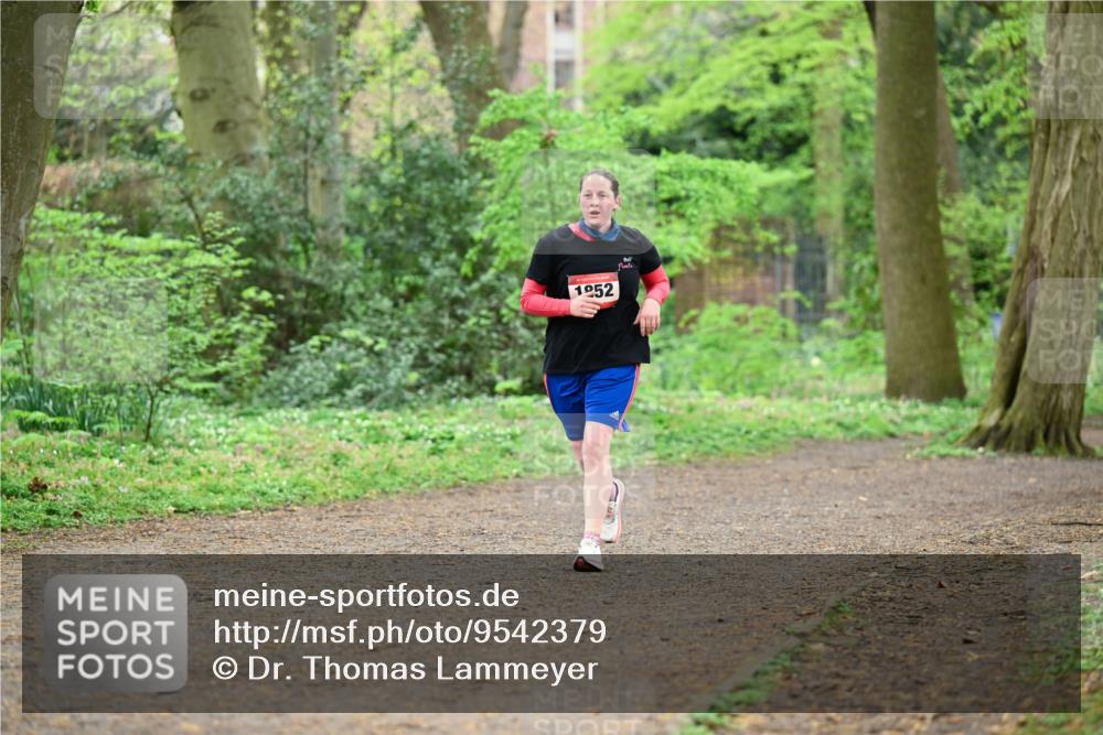 19.04.2026 - Hammer Lauf Dr. Thomas Lammeyer http://msf.ph/oto/9542379 19.04.2026 10:52:14 Laufen 1952 meine-sportfotos.de