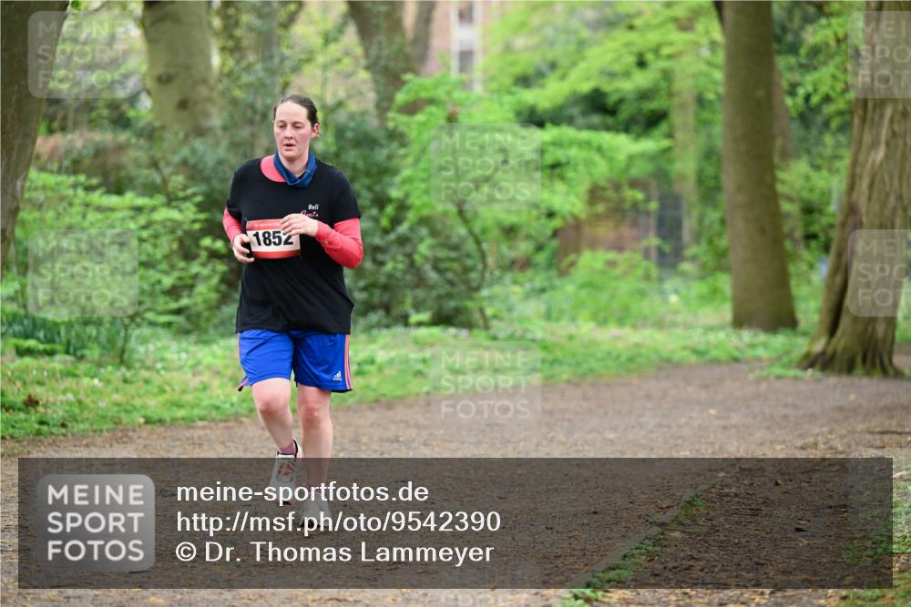 19.04.2026 - Hammer Lauf Dr. Thomas Lammeyer http://msf.ph/oto/9542390 19.04.2026 10:52:16 Laufen 1852 meine-sportfotos.de