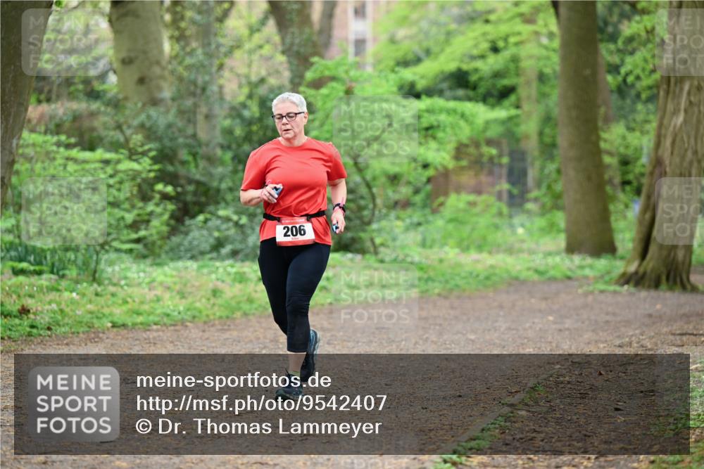 19.04.2026 - Hammer Lauf Dr. Thomas Lammeyer http://msf.ph/oto/9542407 19.04.2026 10:52:41 Laufen 206 meine-sportfotos.de