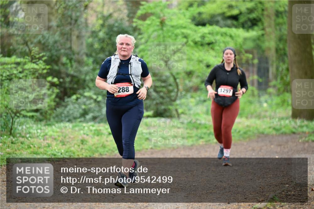 19.04.2026 - Hammer Lauf Dr. Thomas Lammeyer http://msf.ph/oto/9542499 19.04.2026 10:53:26 Laufen 288, 1297 meine-sportfotos.de
