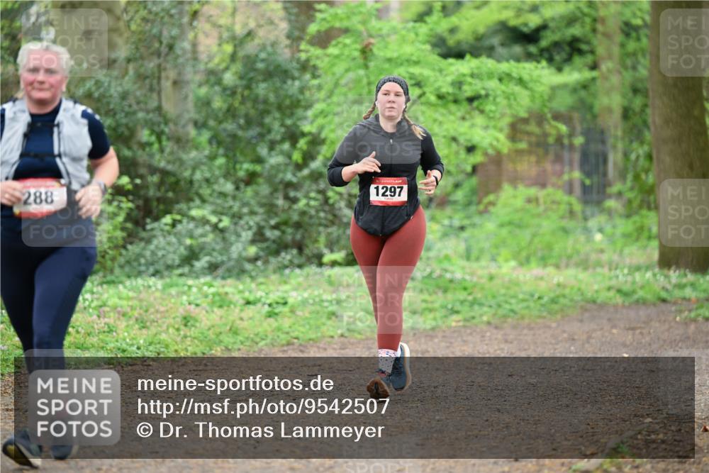 19.04.2026 - Hammer Lauf Dr. Thomas Lammeyer http://msf.ph/oto/9542507 19.04.2026 10:53:28 Laufen 288, 1297 meine-sportfotos.de