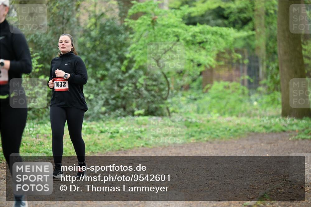 19.04.2026 - Hammer Lauf Dr. Thomas Lammeyer http://msf.ph/oto/9542601 19.04.2026 10:54:24 Laufen 1632 meine-sportfotos.de